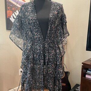 Black Women's Shawl/Coverup